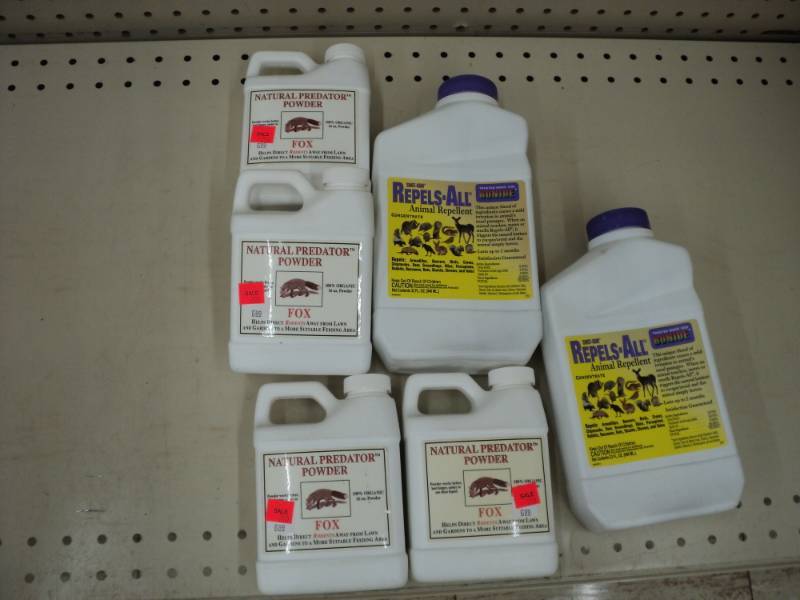 lot 265 image: 4 Natural Predator Poweder, and 2 A...