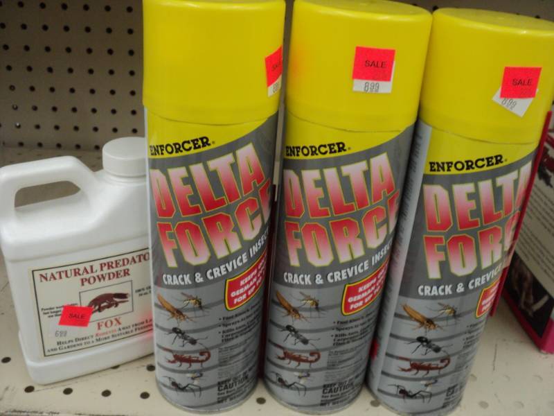 lot 275 image: lot of 4  Natural Predator powder,...