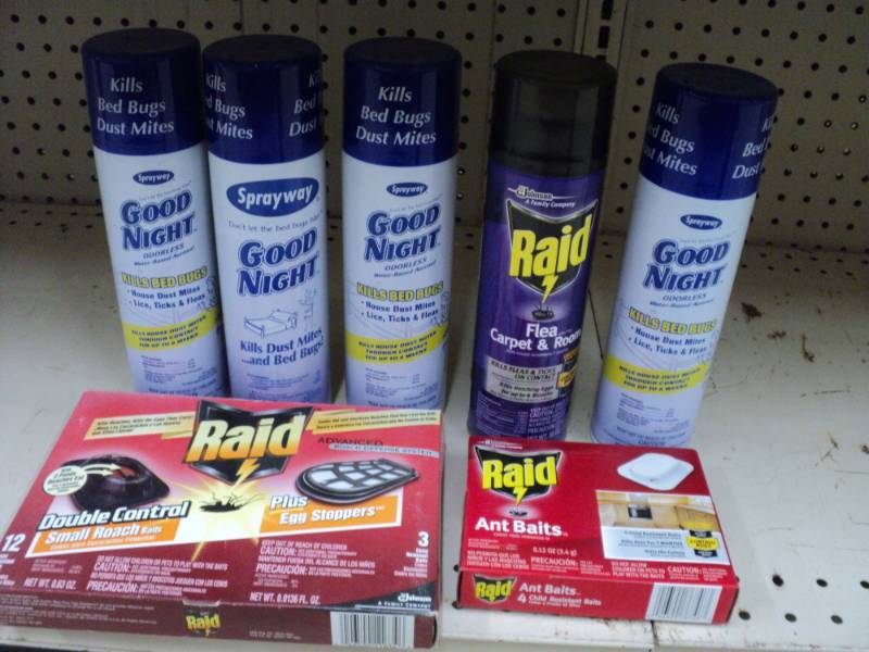 lot 282 image: lot of 7  Good Night Bug Killer, a...