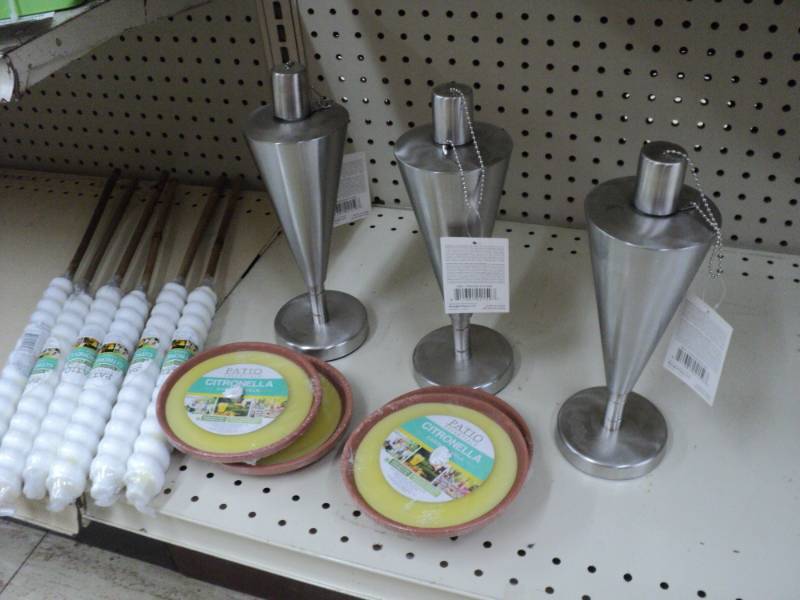lot 291 image: Citronella- lot of 13...