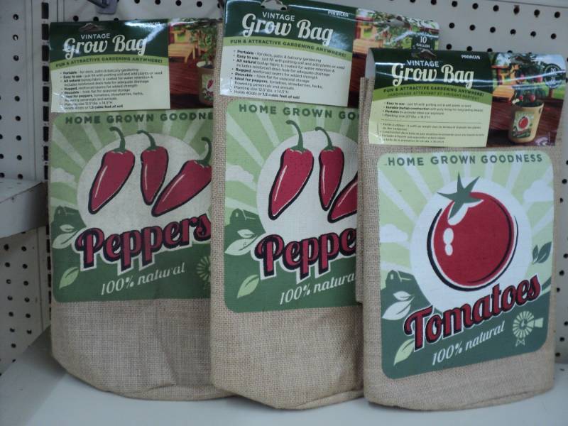 lot 310 image: 3 Tomato Grow Bags...