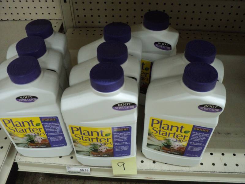 lot 370 image: 9 bottles of Plant Starter...