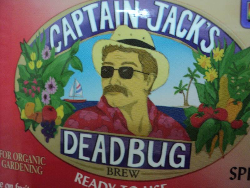 lot 376 image: 7 bottles of Captain Jacks Dead Bug...