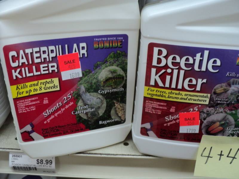 lot 392 image: 4 bottles of Caterpillar Killer 32...