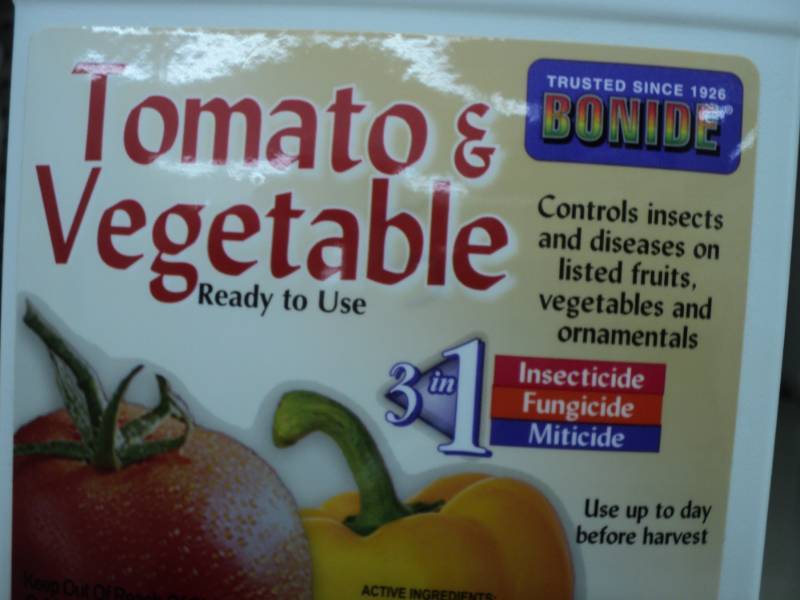 lot 399 image: 6 bottles of Tomato and Vegetable I...