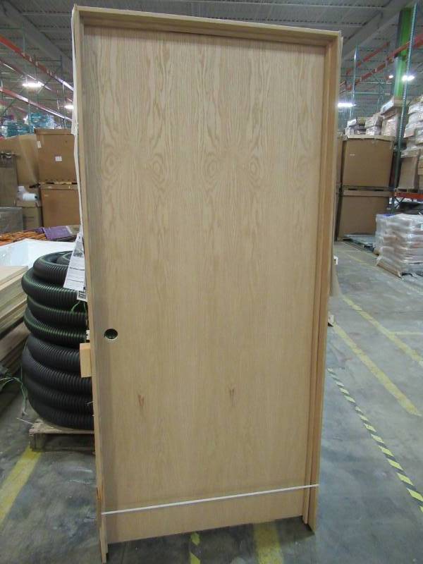 lot 33 image: Reliabilt Unfinished Prehung Oak Finish Hollow Core Door, Right Handed Inswing, 687695, 36