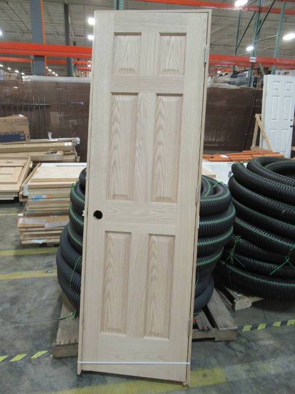 lot 38 image: ReliaBilt Unfinished 6-Panel Solid Wood Oak Single Slab (Common 24-in X 80-in) 687698. LH Inswing