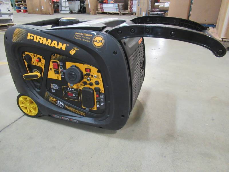 lot 74 image: Firman 3000-Watt Whisper Series Gas Powered Inverter Generator, W03083 - ISSUES