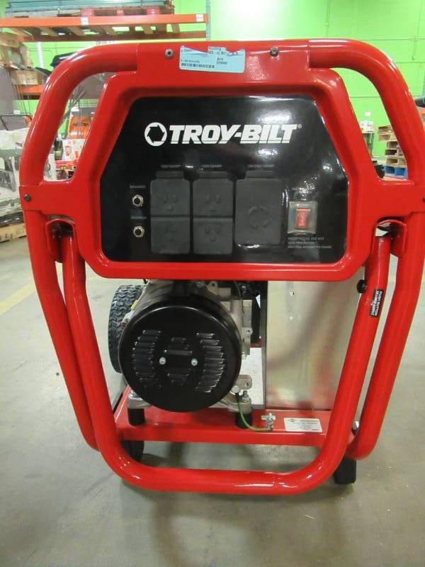 Troy-Bilt 6250-Running-Watt Portable Generator with 420-cc Briggs ...