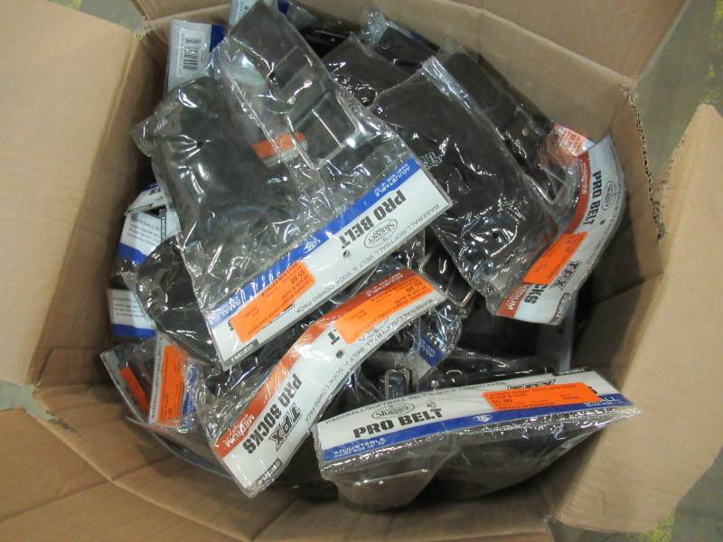 lot 97 image: NEW - Small And Medium Black Louisville slugger combo pack baseball belt & socks