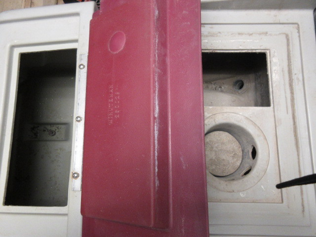 lot 606 image: MINUTEMAN 260