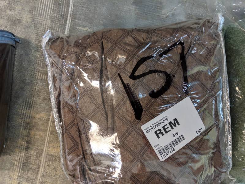 lot 157 image: Madison Industries Matrix XL Sofa Furniture Cover - Brown