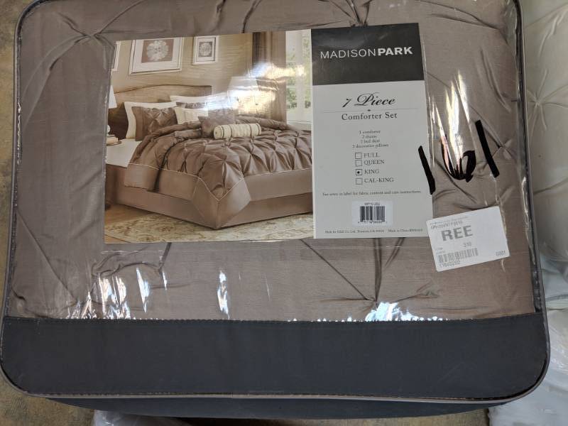lot 161 image: Madison Park Piedmont 7-Pc. Comforter Set - King Taupe