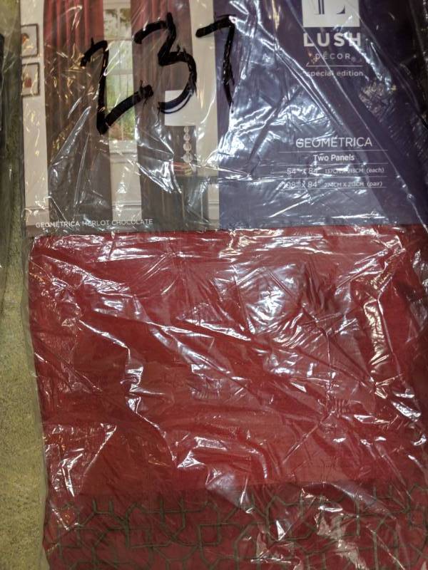 lot 237 image: Geometrica 108x84 Panel Pair - Merlot-Chocolate