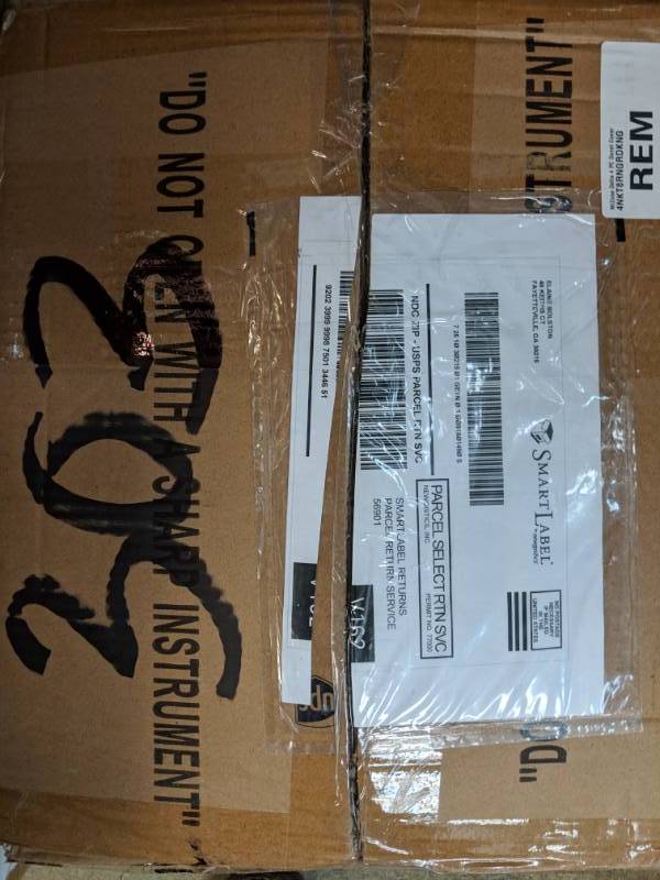 lot 303 image: MiZone Delia 4-Pc. Duvet Cover Set - KingCal. King Gray