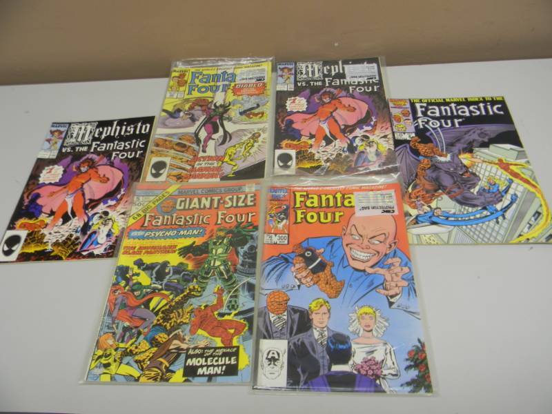VINTAGE MARVEL COMICS FANTASTIC 4, 6 - NICE - SEE PICTURES