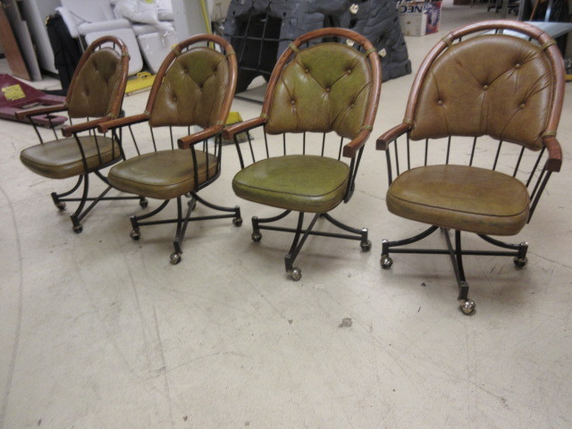 4 ROLLING BARREL CHAIRS