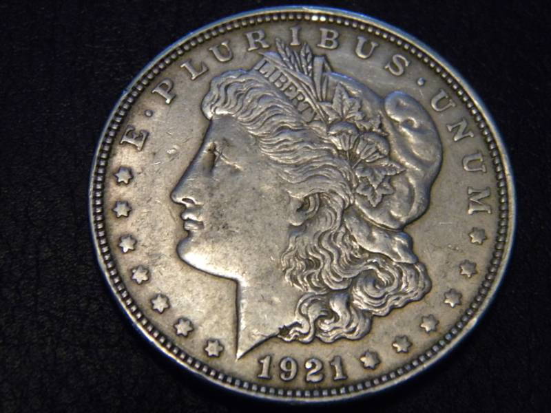 lot 6 image: 1921  Morgan Silver Dollar