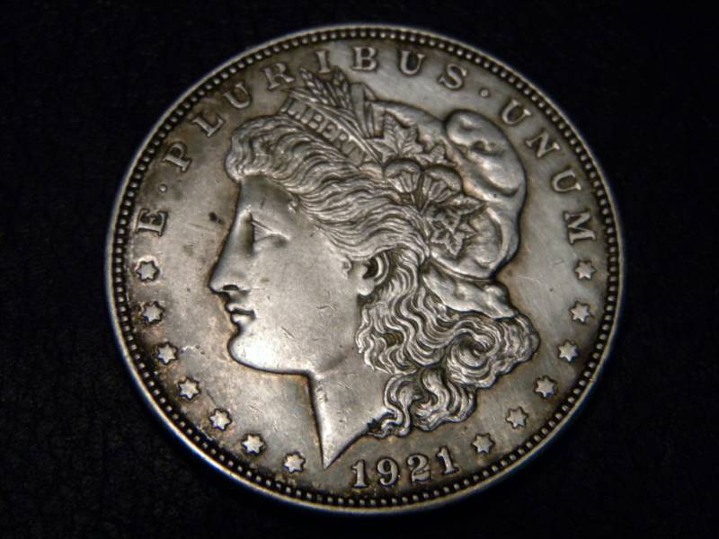 lot 17 image: 1921  Morgan Silver Dollar