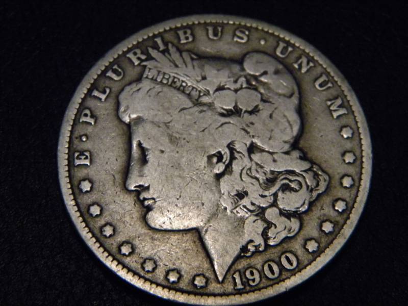 lot 19 image: 1900 O Morgan Silver Dollar