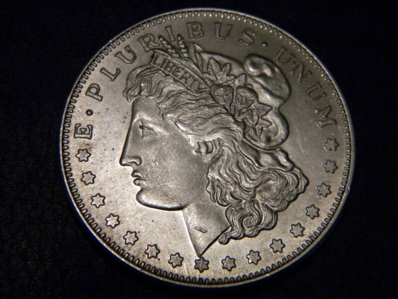 lot 28 image: Morgan Liberty-One Troy Ounce .999 Silver