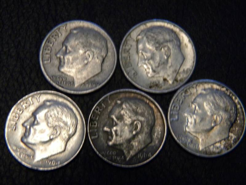 lot 55 image: 5 Roosevelt Silver Dimes