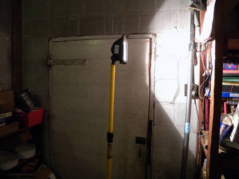 lot 116 image: 500 Watt Work Light