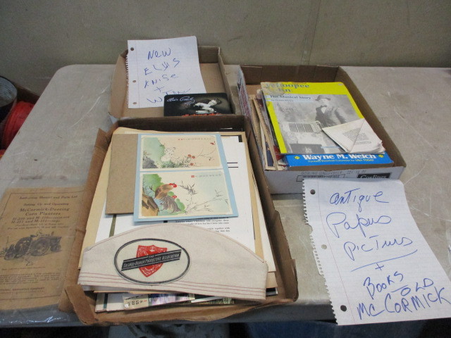 lot 8 image: Elvis Collectibles and vintage papers
