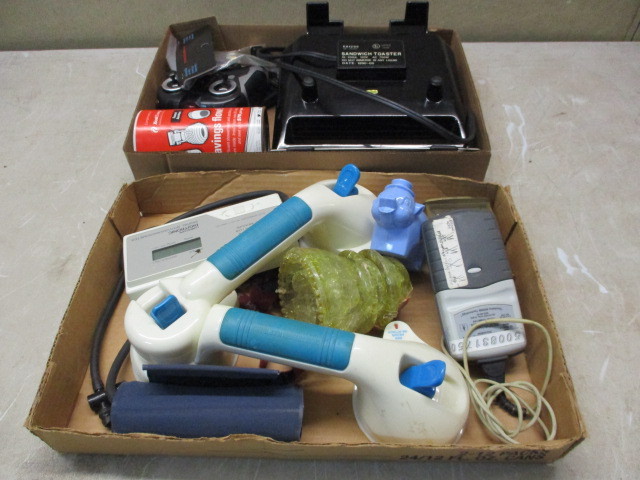 lot 21 image: Vintage Electronics