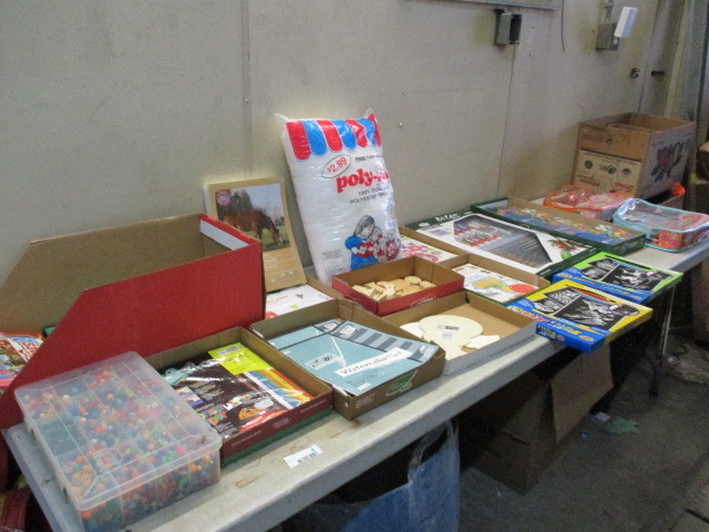 lot 36 image: Crafts