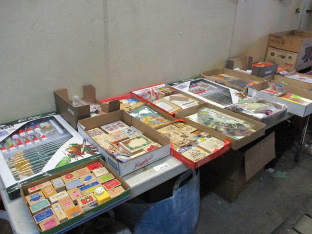lot 37 image: Crafts