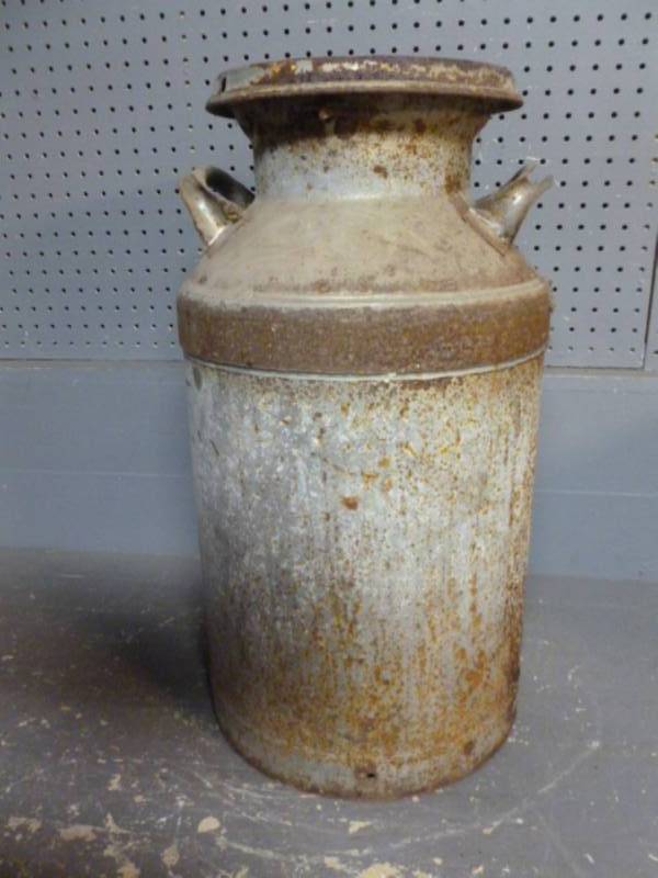 lot 7 image: Vintage Milk Can