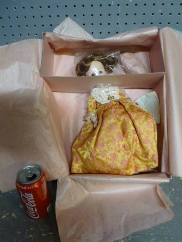 lot 27 image: New Vintage Madame Alexander Doll