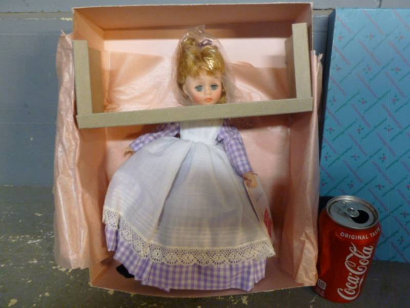 lot 39 image: New Vintage Madame Alexander Doll