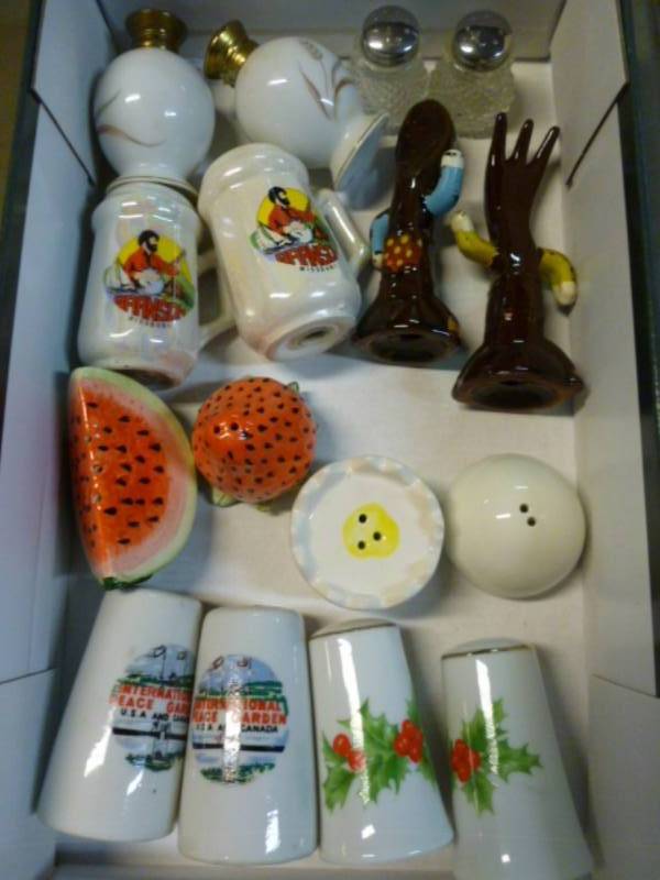 lot 46 image: Salt & Pepper Shaker Sets