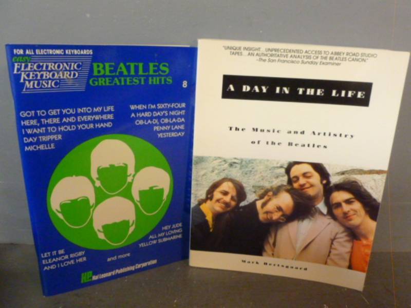 lot 105 image: Beatles Collectible