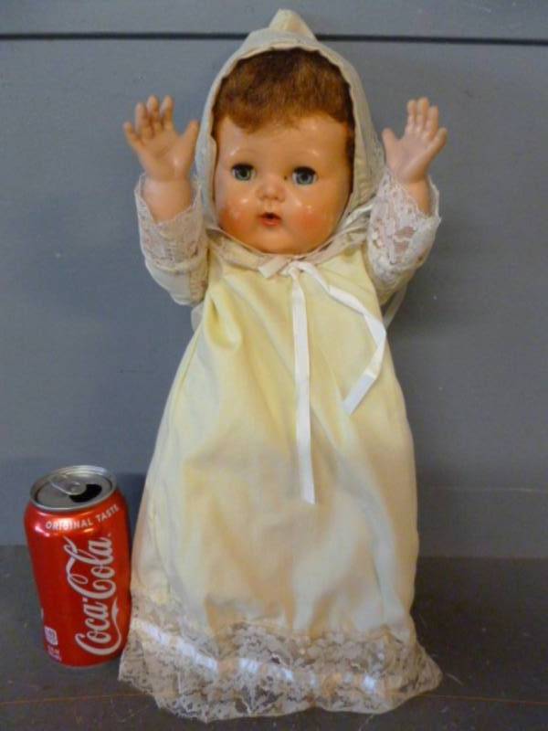 lot 109 image: Vintage American Character Doll