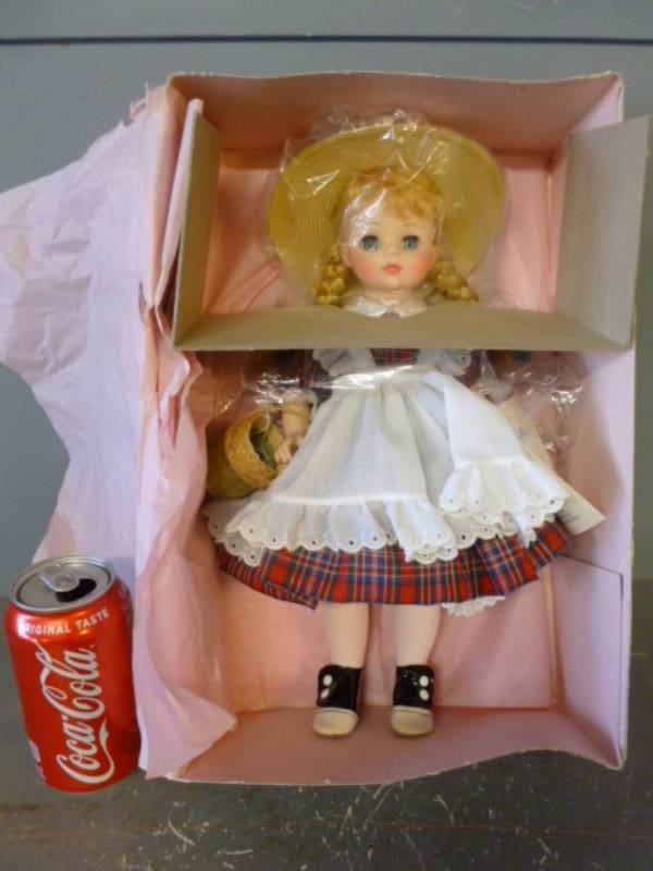 lot 117 image: New Vintage Madame Alexander Doll