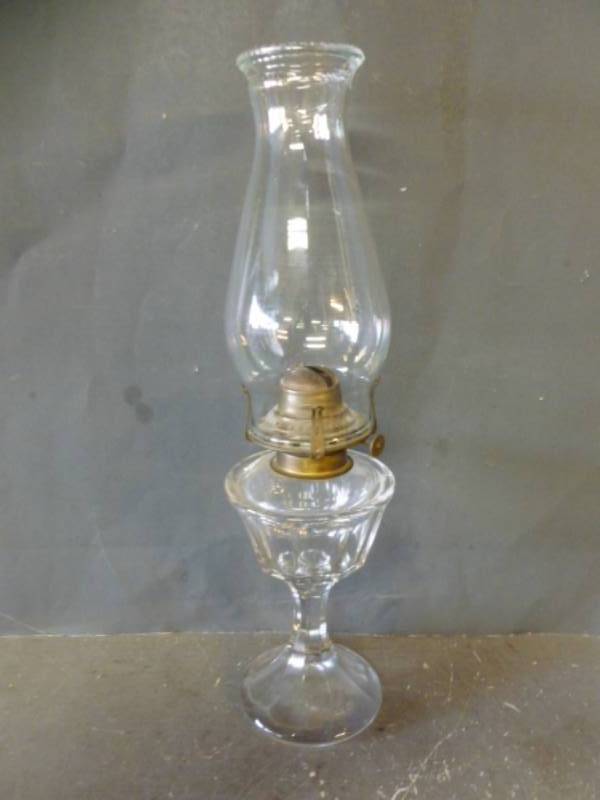 lot 155 image: Vintage Oil Lamp