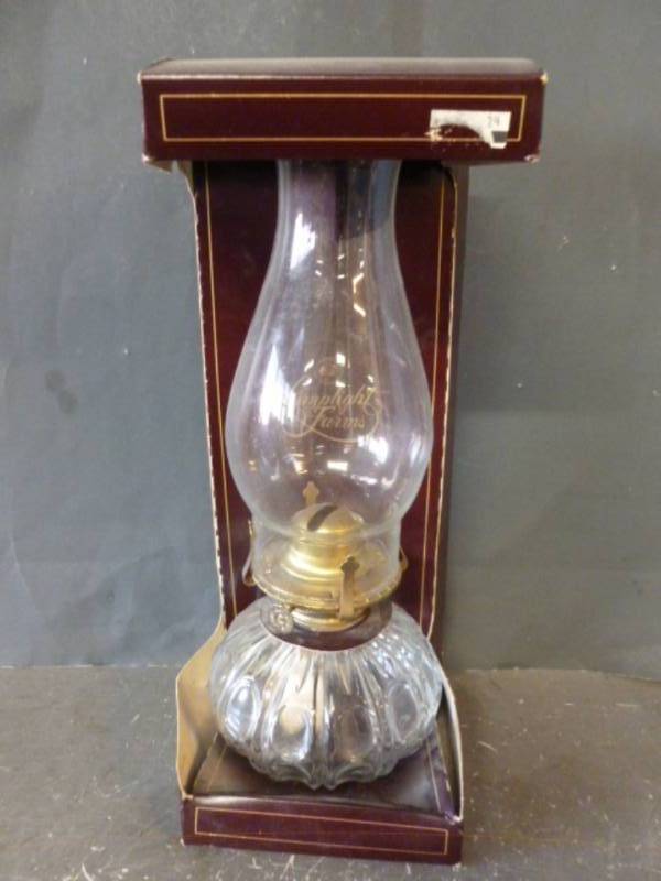 lot 159 image: New Oil Lamp