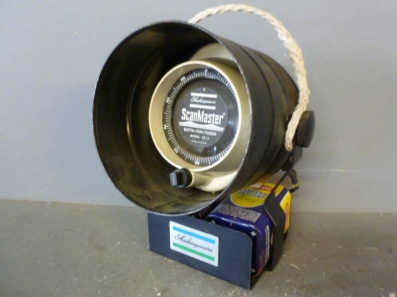 lot 184 image: Fish Locator