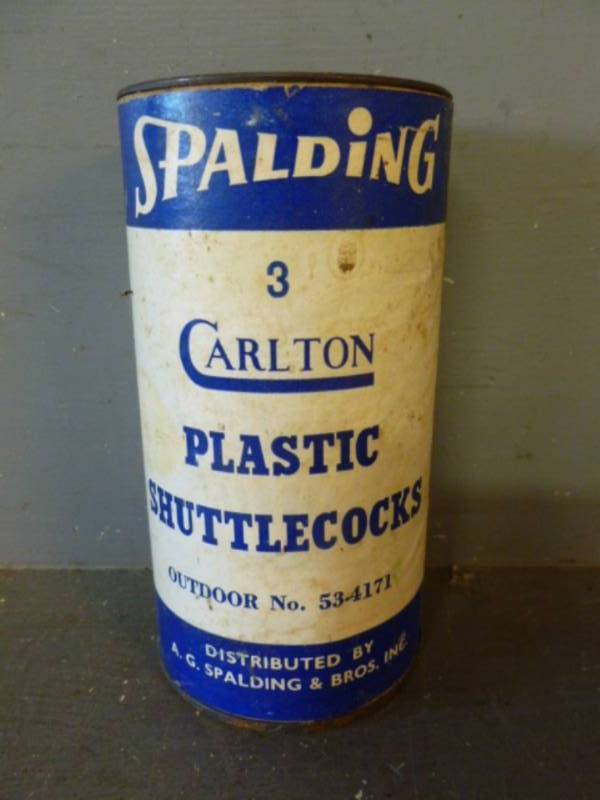 lot 190 image: Vintage Container