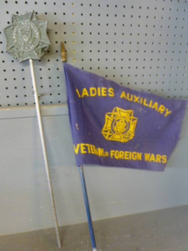 lot 203 image: Vintage Flags