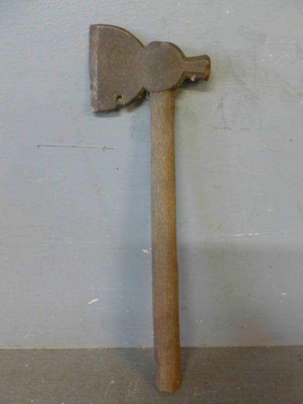 lot 205 image: Vintage Kids Hatchet