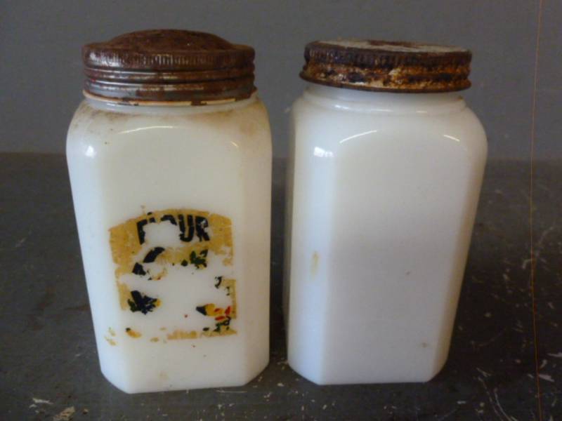 lot 216 image: Vintage Spice Containers