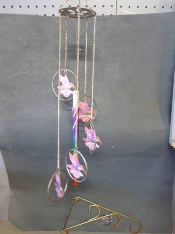 lot 221 image: Wind Chime