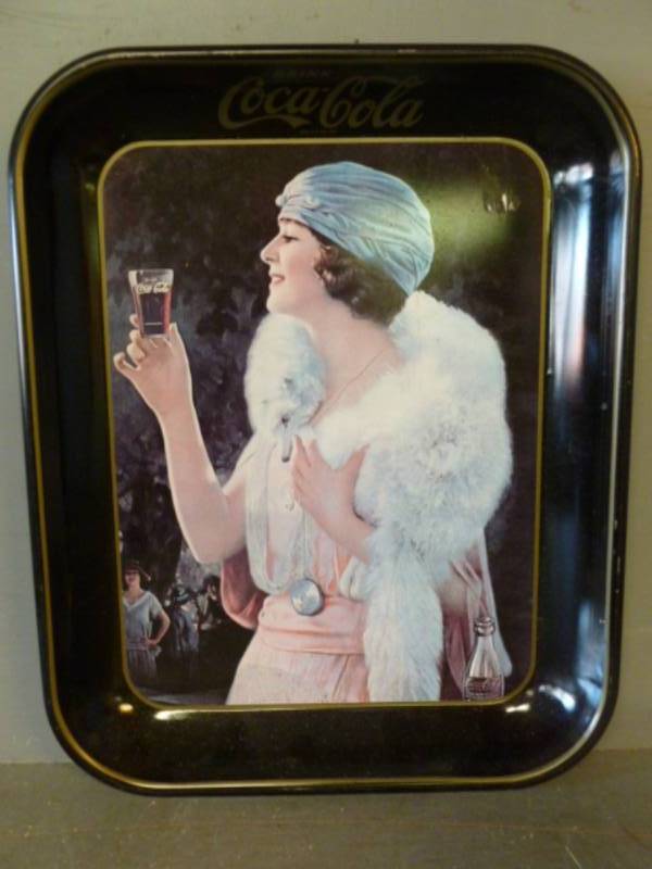 lot 235 image: Vintage Coca-Cola Tray