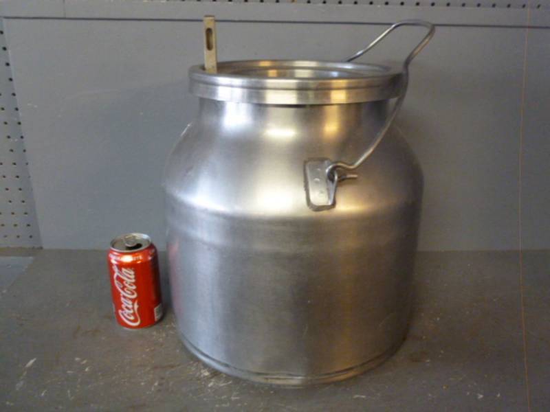 lot 239 image: Vintage Milk Can