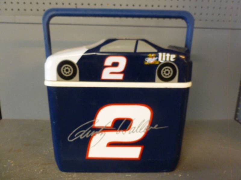 lot 242 image: Beer Cooler