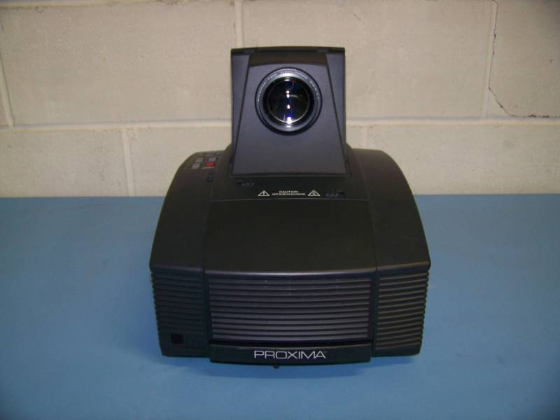 lot 60 image: Lightware, VP800, LCD Projector with Remote Control and Travel Bag